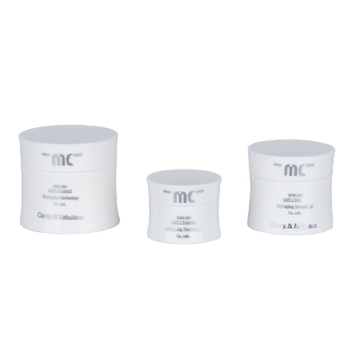 Conception à paroi unique 15g 30g 50g Bouteille cosmétique en plastique pour sérum oculaire et crème régénératrice