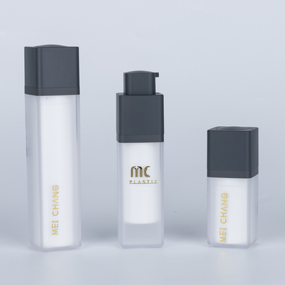 Bouteille de pompe à lotion acrylique personnalisable pour les soins de la peau 15ml 30ml 50ml