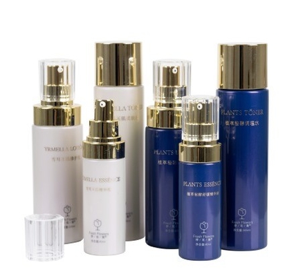 Bouteille cosmétique de 40 ml en matière de collier en PET avec capuchon acrylique et emballage de cosmétiques de luxe