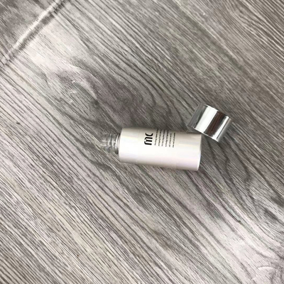 Emballage pour le soin de la peau Bouteille d'eau en PET de 15 ml avec décharge de 0,25 ml et échantillon gratuit
