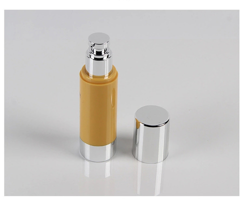 Matériau du collier en plastique Bouteille de pompe sans air de 80 ml à 100 ml avec débit de décharge de 0,25 ml