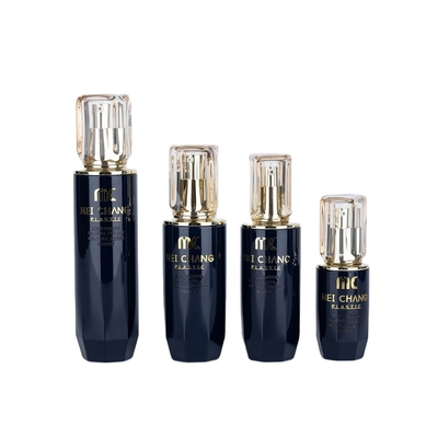 Bouteilles pulvérisatrices à pompe acrylique pour soins de la peau en PET de luxe série 40ml 100ml 120ml 150ml 170ml